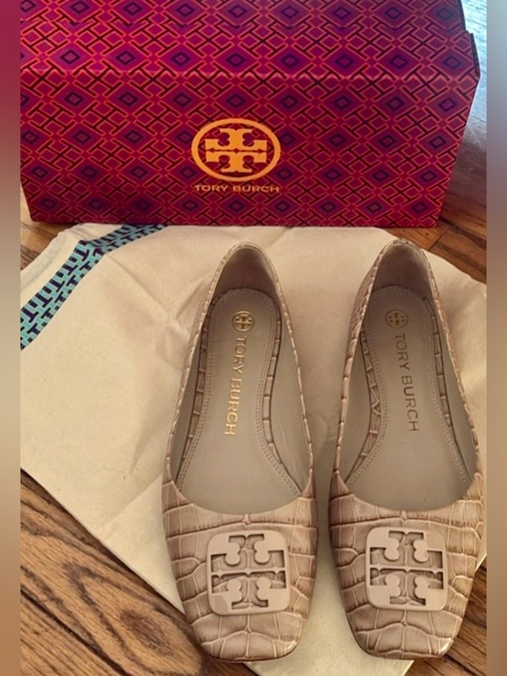 Authentic Tory Burch Taupe Croc-Embossed Logo Ballet Flats